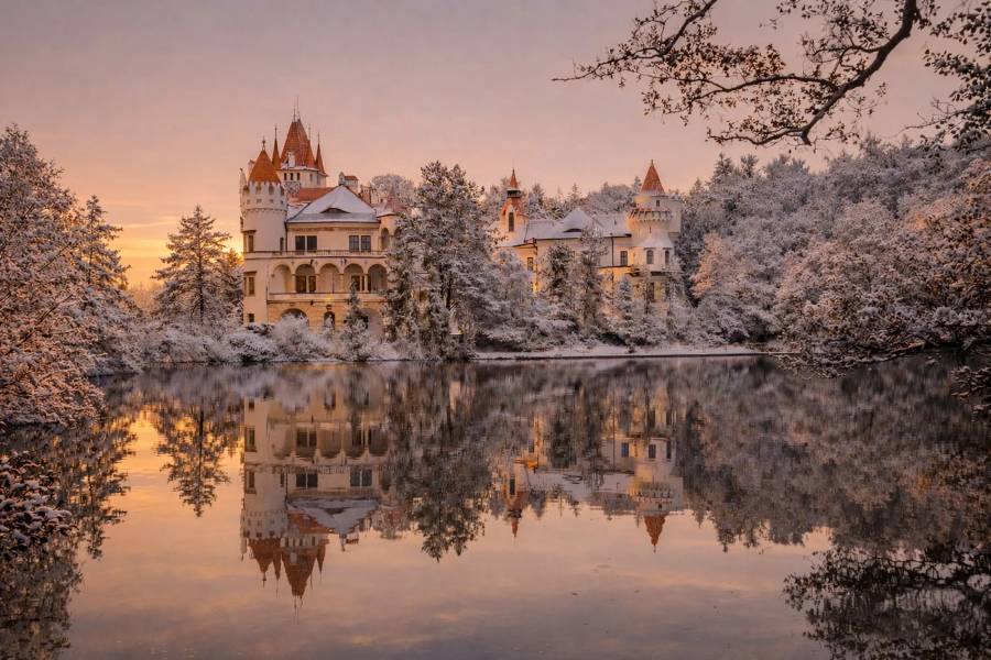 Zámek Žinkovy v zimě. Zdroj: Lázně Poděbrady