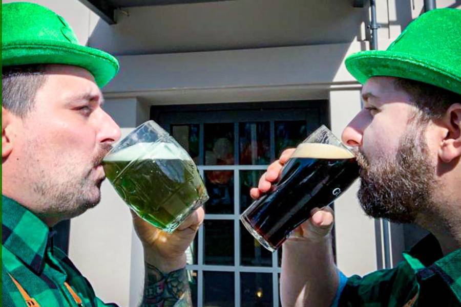 Mělnické oslavy svatého Patrika. Zdroj: Brloh Barbecue