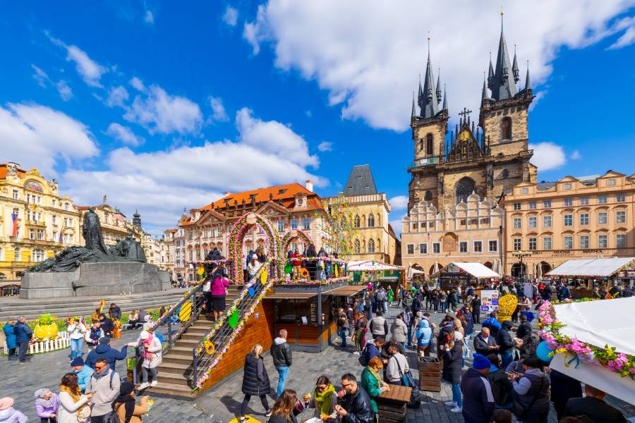 Velikonoční trhy na Staroměstském náměstí v Praze. Zdroj: Taiko a.s.
