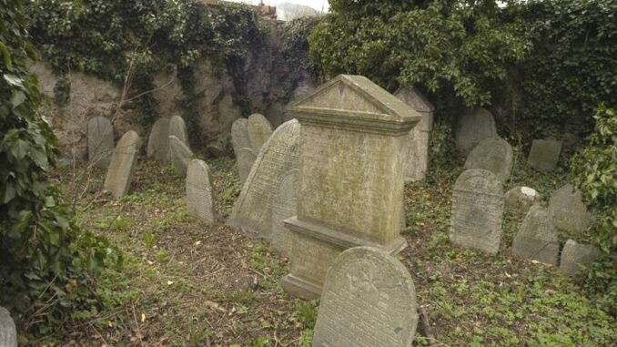 Starý židovský hřbitov Sušice