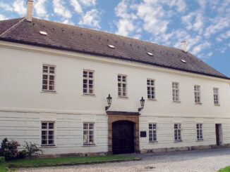 Budova muzea, bývalá fara.