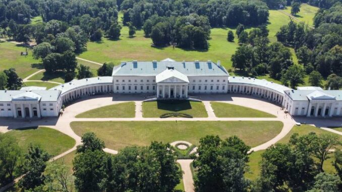 Zámek Kačina je nejvýznamnější památkou čistého empírového stylu v České republice. Zdroj: Národní zemědělské muzeum