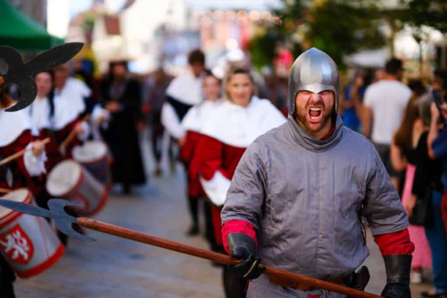 V ulicích Znojma se budou pohybovat historické postavy. Zdroj: Znojemská Beseda