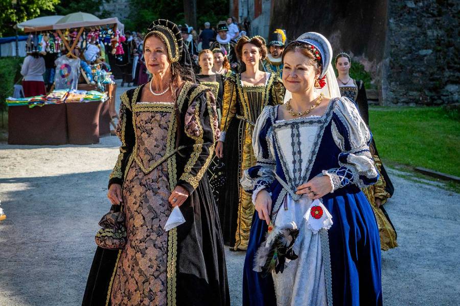 Slavnosti pětilisté růže jsou velkolepé městské historické slavnosti v Českém Krumlově. Foto: Lubor Mrázek. Zdroj: Městské divadlo Český Krumlov