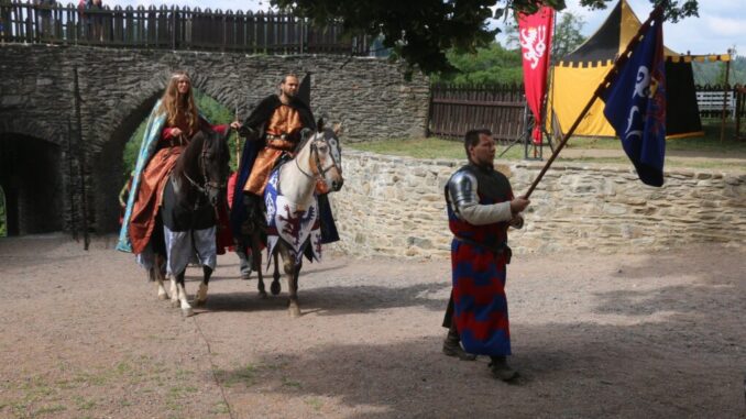 Zdroj: Hrad Svojanov