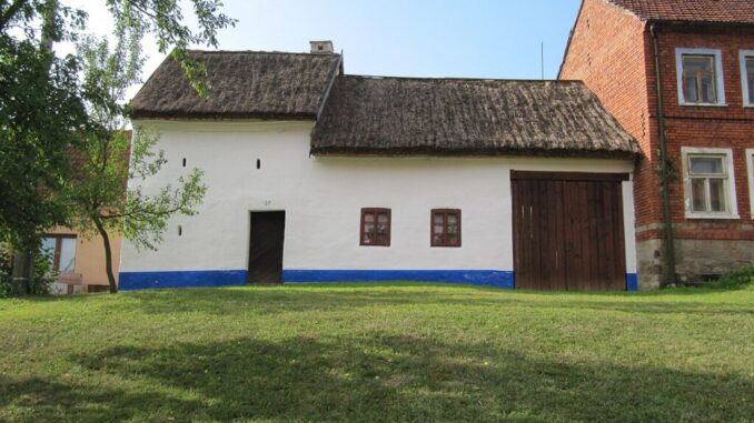 Vlčnov, čp.57. Zdroj foto: https://commons.wikimedia.org/ Palickap/ CC BY-SA 3.00