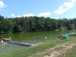 Koupaliště Rouchovany. Foto: Holka na vandru