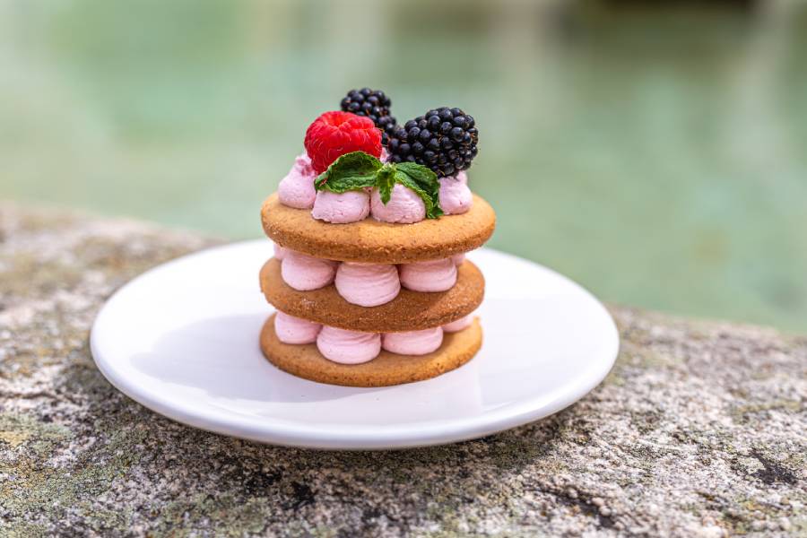 Zámecké růžové slavnosti propojují historickou tradici z 19. století s moderní gastronomií, estetikou a všudypřítomnou růžovou barvou. Zdroj: Národní památkový ústav
