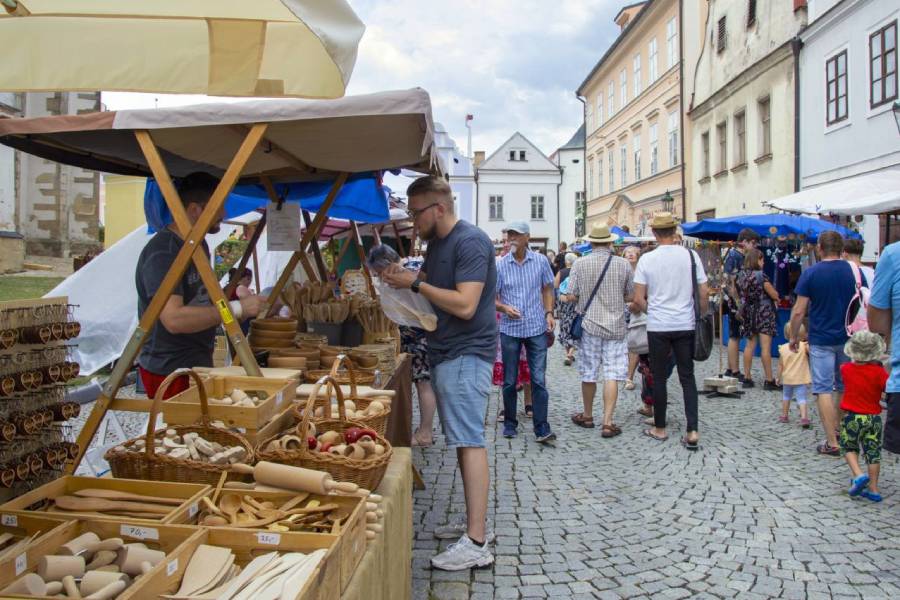 Anenská pouť je nejvýznamnější kulturní akcí a slavností města Horšovský Týn. Zdroj: MKZ Horšovský Týn
