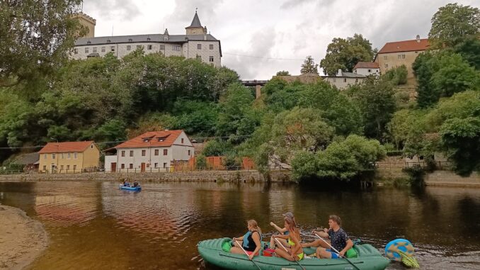 Rožmberk. Na Vltavu s přáteli i rodinou. Zdroj: Petr Digrin
