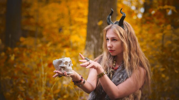 Samhain je starý keltský svátek, který se slavi v noci z 31. října na 1. listopad. Ilustrační foto. Autor: Vika Glitter, volná licence, pexels.com
